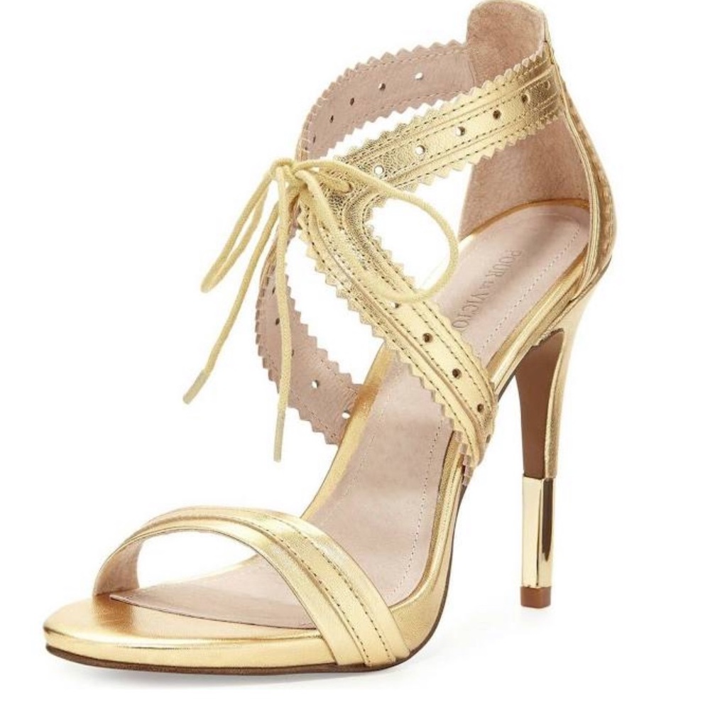 Pour La Voctoire shoes